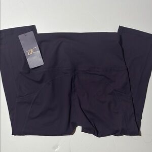 NWT Dragonfit Leggings